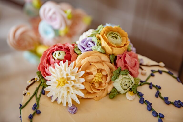 Edible flowers made out of icing